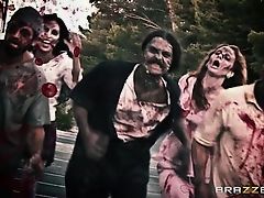 Траханье в пустоши зомби